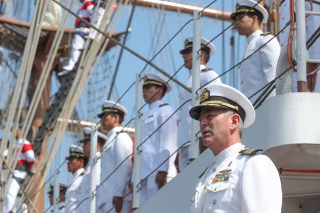 Cientos de marinos egresan al año en todas partes del Perú. Foto: Andina   