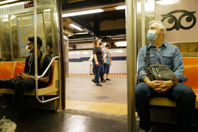 La polémica ley desfavorecería a quienes usen mascarilla por el contexto del COVID-19. Foto: secret NYC    