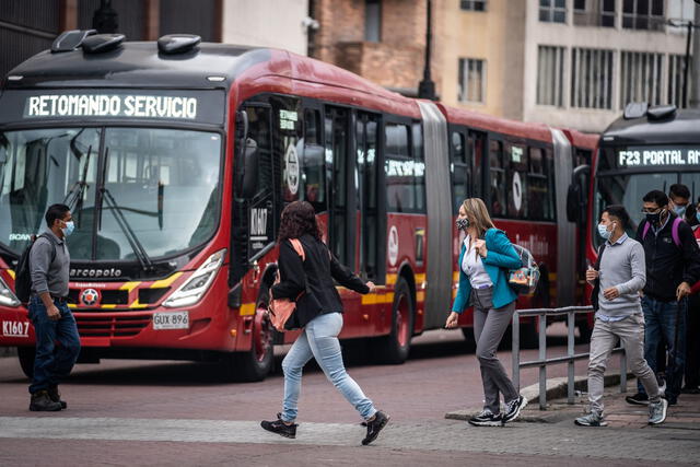 Este país tiene uno de los transportes públicos más completos y modernos, pero también el más caro. Foto: Bloomberg.   