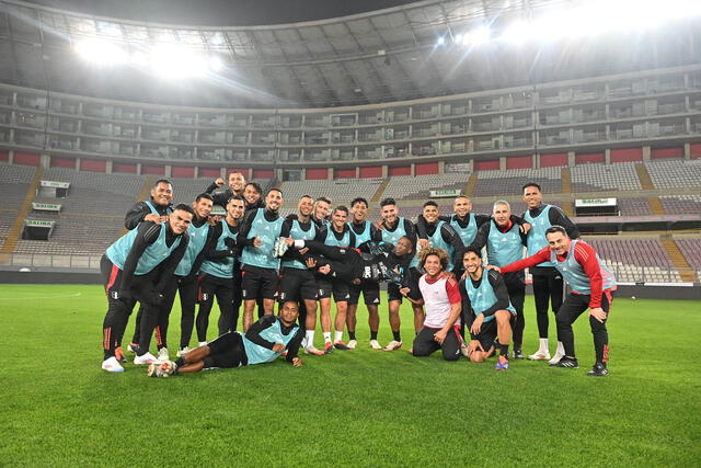 La selección peruana llevó a cabo sus últimos entrenamientos en el Estadio Nacional. Foto: FPF   