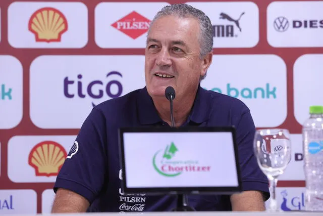 Gustavo Alfaro confía en darle un buen resultado a la hinchada de Paraguay. Foto: selección de Paraguay Gustavo Alfaro confía en darle un buen resultado a la hinchada de Paraguay. Foto: selección de Paraguay