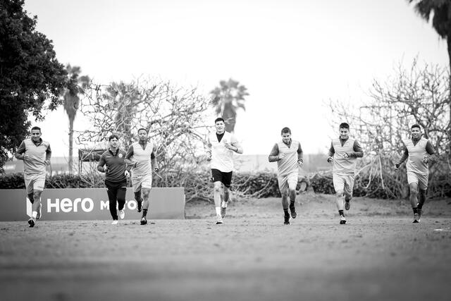  Los jugadores que estuvieron en la selección peruana retomaron los entrenamientos. Foto: Universitario 