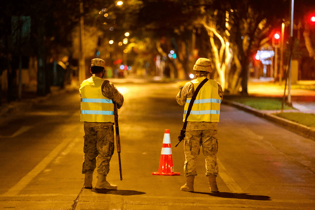 El diario El Peruano anunciará si habrá toque de queda o no en Lima. Foto: Difusión   