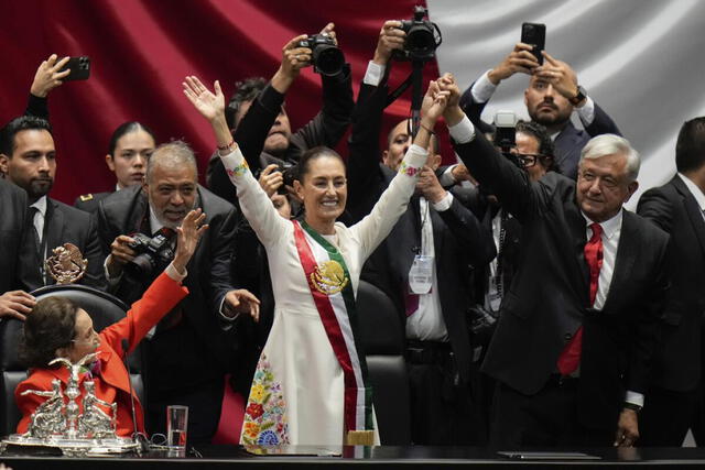  Claudia Sheinbaum es la octava mujer en tomar el puesto de mandataria en la historia de Latinoamérica. Foto: Los Angeles Times   