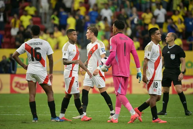 Tras perder ante Brasil, Perú se convirtió en la selección con menos goles anotados (solo 3) en las primeras 10 fechas en toda la historia de las Eliminatorias. Foto: AFP   