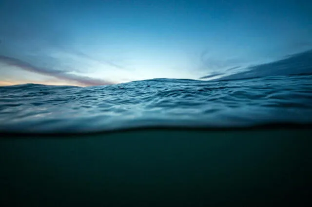  El agua cubre aproximadamente el 71% de la superficie de la Tierra, pero solo un 2.5% de ella es agua dulce. Foto: Pexels   