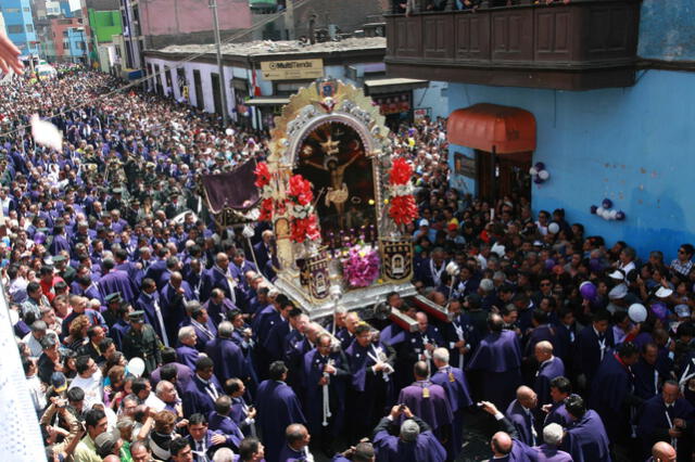 Procesión del Señor de los Milagros