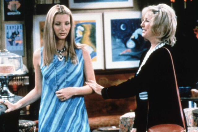  Teri Garr junto a su 'hija' Lisa Kudrow en 'Friends'. Foto: People   