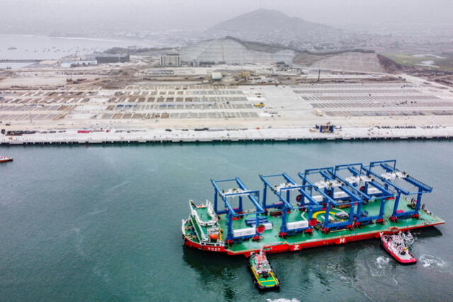 El megapuerto de Chancay en Perú, inaugurado este año con una inversión de 3.500 millones de dólares por COSCO Shipping, refuerza el papel de América Latina en la Iniciativa de las Nuevas Rutas de la Seda. Foto: Andina   