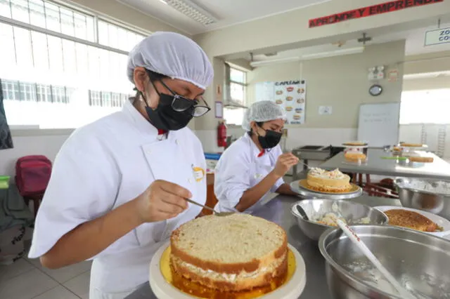 Pasteleros de Perú serán el primer grupo certificado, Foto: Minedu   