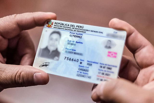 Los peruanos deberán de verificar que su DNI está vigente para viajar sin complicaciones. 