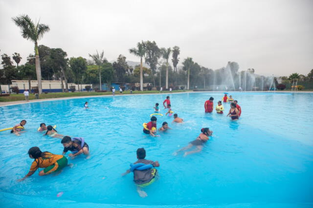  Menores son los visitantes asiduos a los parques zonales. Foto: MML   