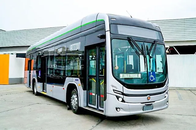 La implementación de buses eléctricos tiene como finalidad reducir el tráfico de Lima. Foto: El Peruano   