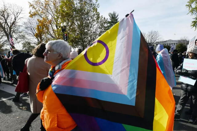  Diversos colectivos han estado marchando en Washington, desde días antes del discurso de Trump. Foto: Roberto Schmidt / AFP   