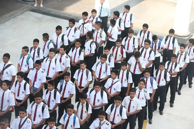  Actividades realizadas en formación escolar pueden realizarse dentro de aulas, señala exministro de Educación. Foto: Andina   