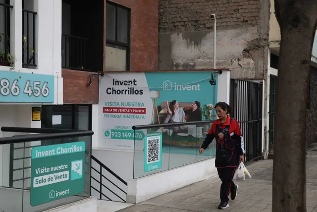  En la avenida Olaya de Chorrillos, las empresas inmobiliarias han expandido su negocio. Foto: Carlos Félix   
