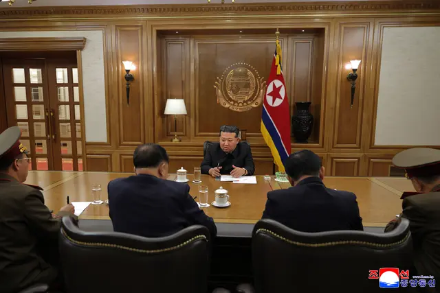  Reunión de Kim Jong un con su departamento de Armas Nucleares del 26 de septiembre. Foto: KCNA   
