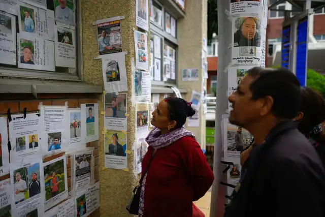 Las autoridades buscan a 933 trabajadores que podrían permanecer atrapados en túneles de 13 proyectos