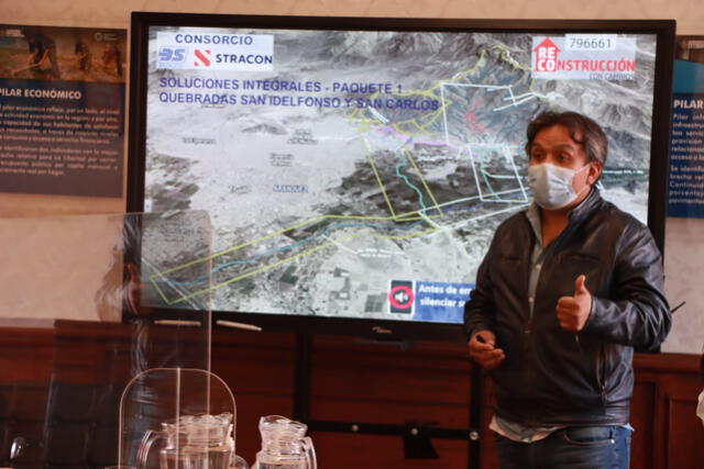 Quebrada San Ildefonso expertos. Foto: Gore Quebrada San Ildefonso expertos. Foto: Gore