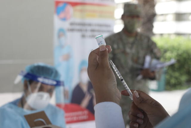 Campaña de vacunación en Perú. Foto: Jorge Cerdan Campos.