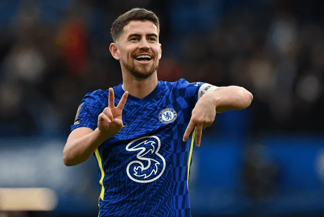 Jorginho estaría presente en la volante del Chelsea. Foto: AFP