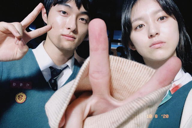 Yoon Chan Young y Park Ji Hoo en Estamos muertos. Foto: Instagram