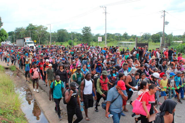 México actuará con “prudencia” ante la nueva caravana migrante