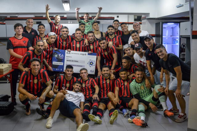El cuadro de Paraná está en la zona baja de la segunda división de Argentina. Foto: Patronato, Twitter   