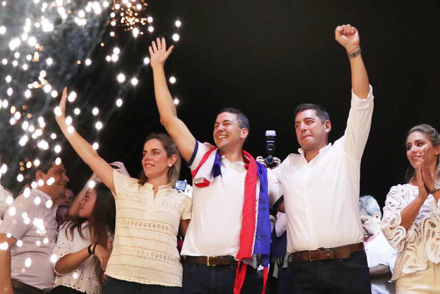 Santiago Peña gobernará Paraguay del 2023 al 2028. Foto: EFE   