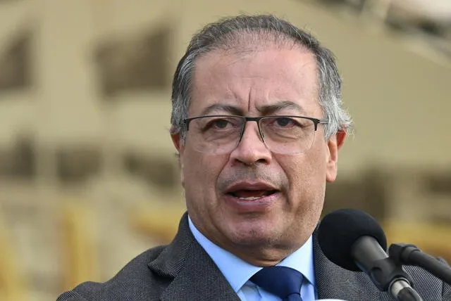 Noboa tildó a Gustavo Petro de ser un "snob izquierdista". Foto: AFP.    