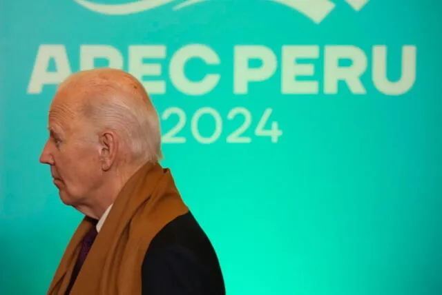 El New York Post criticó la ubicación de Joe Biden en la foto oficial de la APEC 2024, calificándola de "humillación" y reflejo de su "creciente irrelevancia". Foto: John Reyes/La República   