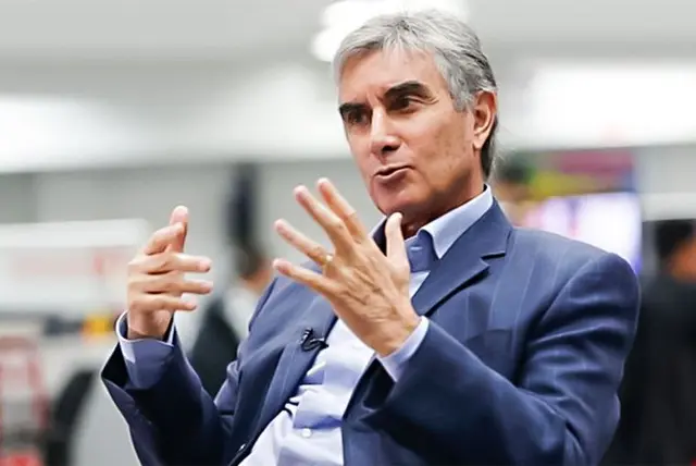  Jean Ferrari ocupa hoy el cargo de director deportivo de la FPF, en la que estuvo Juan Carlos Oblitas. Foto: El Peruano.   