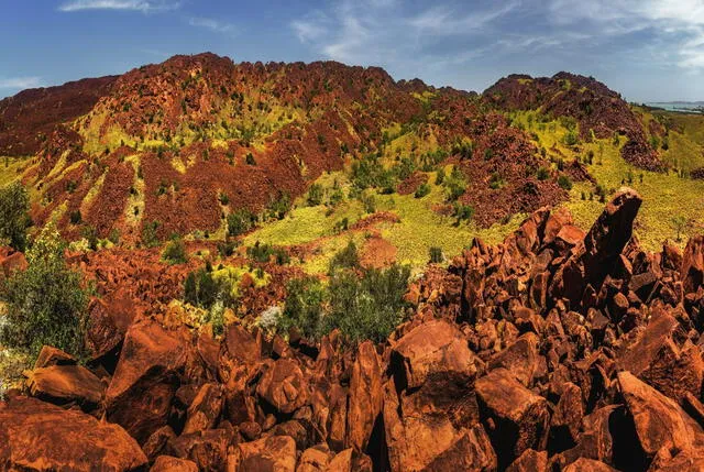  Las inscripciones rupestres de Murujuga están en Australia. Foto: National Geographic<br>  