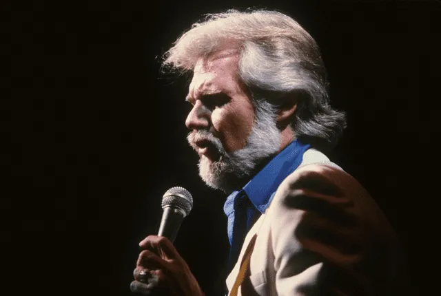 Muere Kenny Rogers, legendario cantante de country, a los 81 años