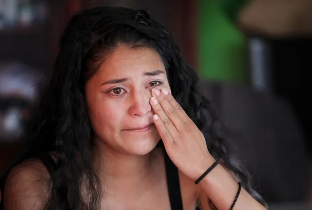 Brigget Supelano, de 22 años de edad, feminista y activista de derechos humanos en arresto domiciliario desde noviembre. Foto: AFP