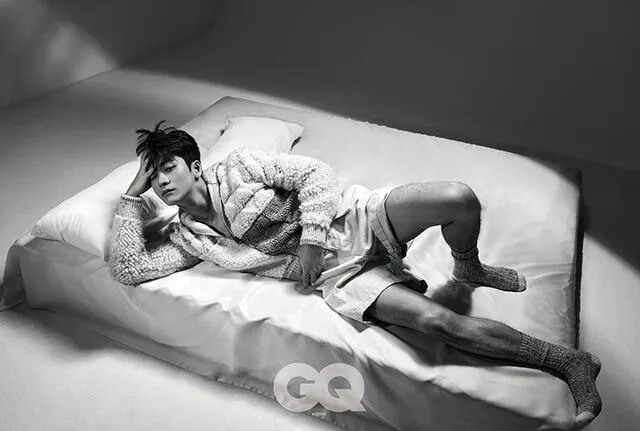 Kang Tae Oh para la revista GQ Corea de septiembre. Foto: GQ Corea