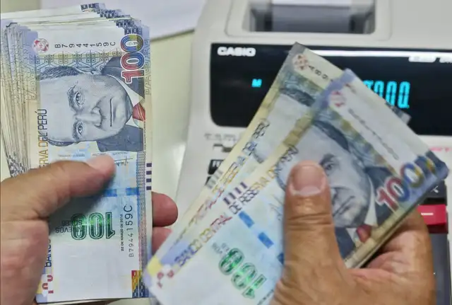  Las utilidades se pagan en un plazo máximo de 30 días después de que la empresa presente la declaración jurada anual del Impuesto a la Renta. Foto: Andina   