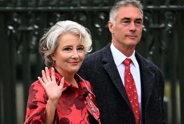  Emma Thompson posa a la cámara junto a su esposo Greg Wise. Foto: Agencia EFE 