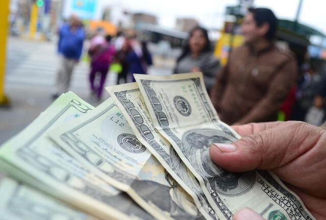 Cuánto cuesta el dólar HOY en México