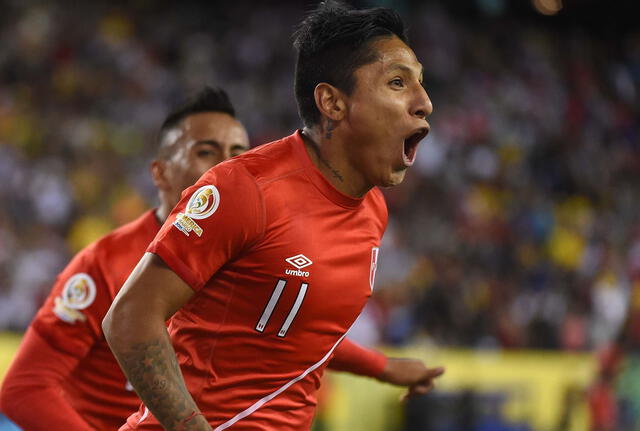 Raúl Ruidíaz anotó el gol que eliminó a Brasil en la Copa América Centenario del 2026, uno de sus tantos más gritados. Foto: Selección peruana   