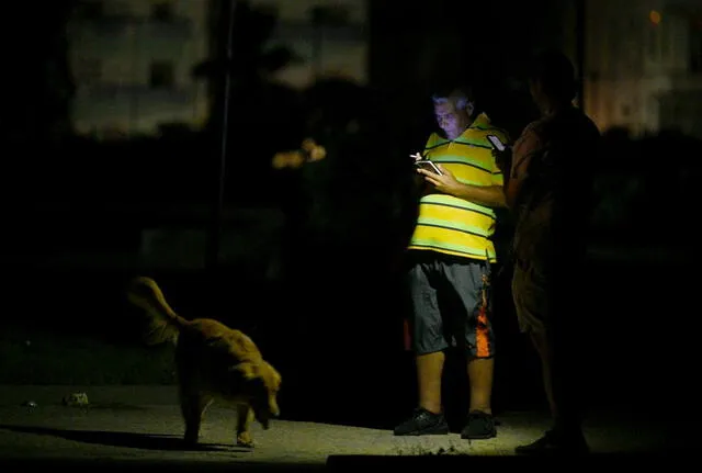 El colapso del sistema eléctrico en Cuba puso de manifiesto la vulnerabilidad de la infraestructura de la isla. Foto: AFP.   