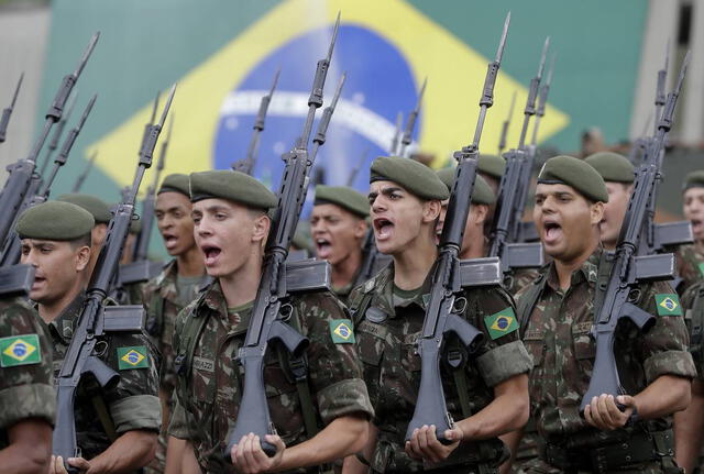  Brasil es el líder en fuerza militar en América Latina, subrayando su enfoque estratégico en la modernización. Foto: AFP   