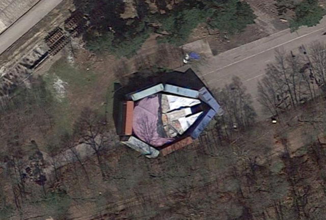Google Maps: fanáticos de Star Wars localizan al 'Halcón Milenario' en EE.UU. [FOTO]