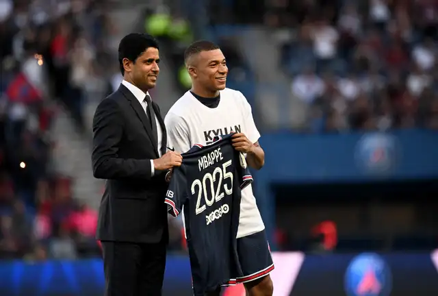 Kylian Mbappé salario Kylian Mbappé salario