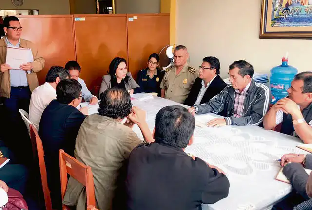 En Pacasmayo también se quejan por falta de obras de reconstrucción