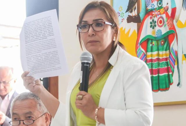  Magaly Ruiz, investigada por presunta corrupción cuando fue gerenta del exalcalde de Trujillo, Daniel Marcelo. Foto: Oficina Prensa Magaly Ruiz    