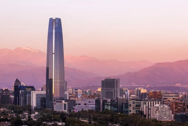 Uno de los aspectos más destacados de la Gran Torre Santiago es su resistencia sísmica. Foto: pcparch.com   