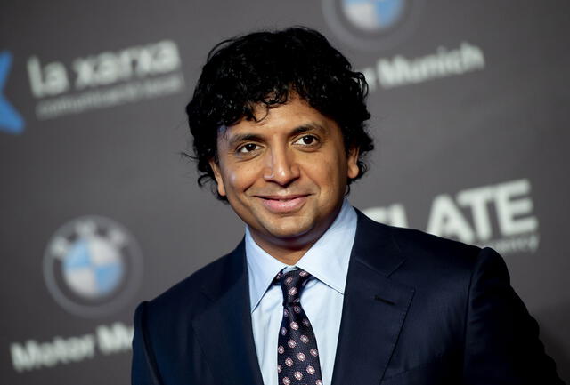 M. Night Shyamalan es el director de cintas de terror y suspenso como El sexto sentido, Señales, La aldea, entre otras. Foto: Apple TV+