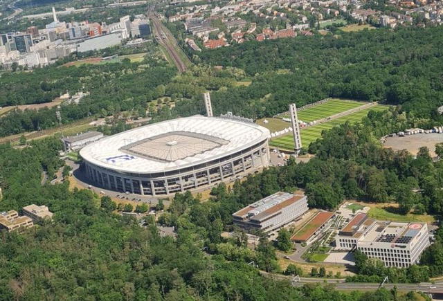 Vista del estadio donde se realizará el Kpop Flex 2022, Frankfurt. Foto: vía Twitter
