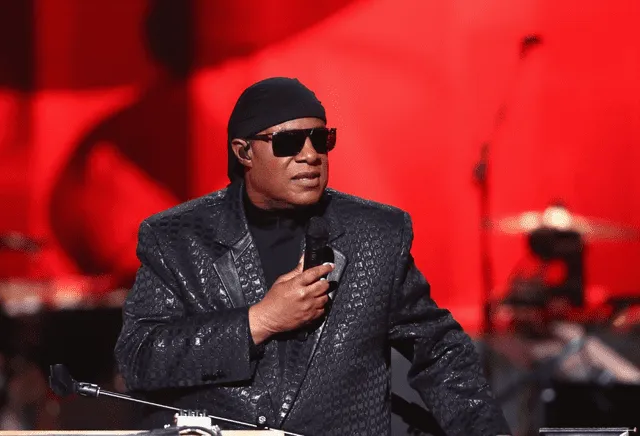 Stevie Wonder dio a conocer sobre su operación durante un concierto en Londres